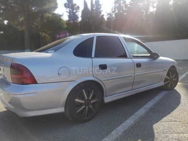 Opel Vectra 1999, 280,000 km - 1.6 л - Sumqayıt