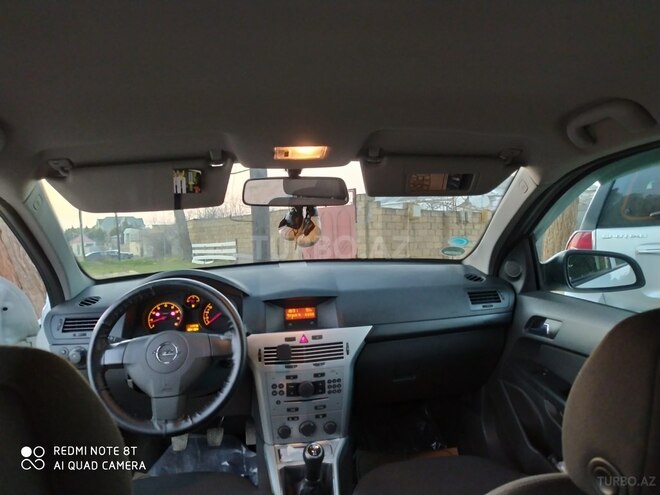 Opel Astra 2009, 184,500 km - 1.4 l - Bakı