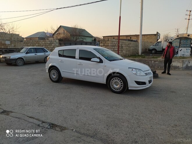Opel Astra 2009, 184,500 km - 1.4 l - Bakı