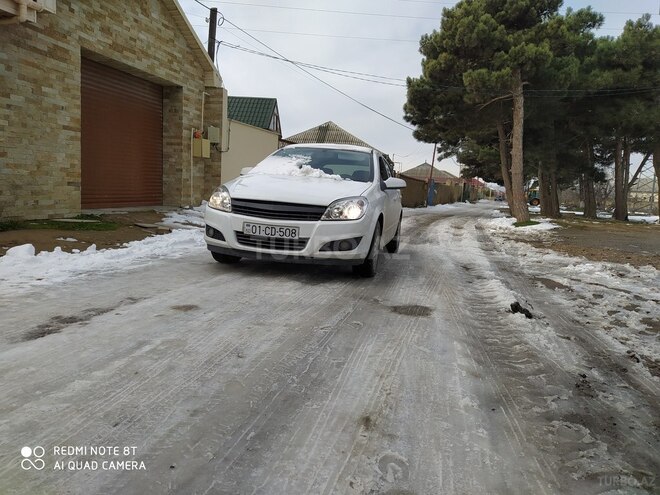 Opel Astra 2009, 184,500 km - 1.4 l - Bakı