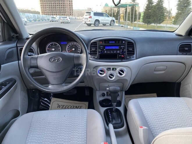 Hyundai Accent 2009, 76,000 km - 1.5 л - Bakı