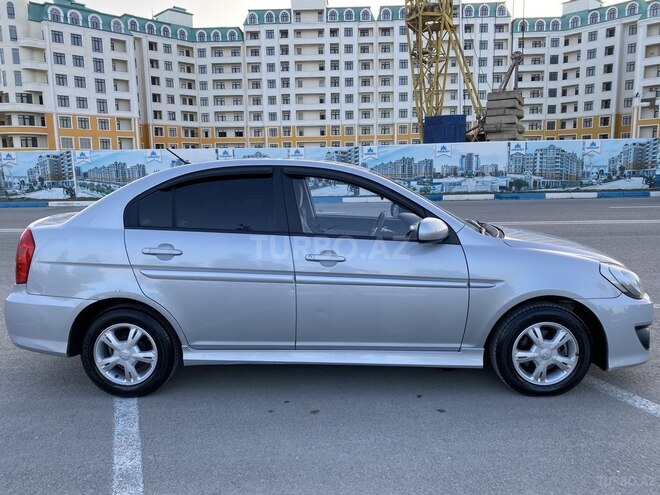 Hyundai Accent 2009, 76,000 km - 1.5 л - Bakı