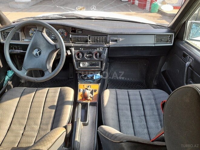 Mercedes 190 1991, 265,000 km - 1.8 l - Ağcabədi