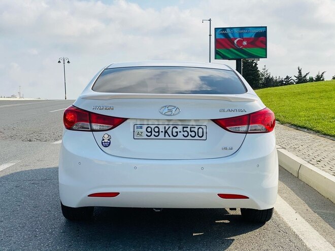Hyundai Elantra 2011, 139,000 km - 1.8 l - Bakı