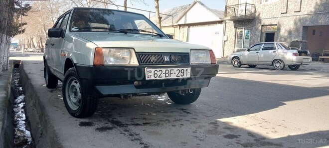 LADA (VAZ) 2109 2003, 272,356 km - 1.5 л - Zaqatala