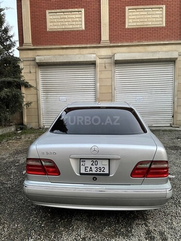 Mercedes E 320 2001, 202,000 km - 3.2 л - Gəncə