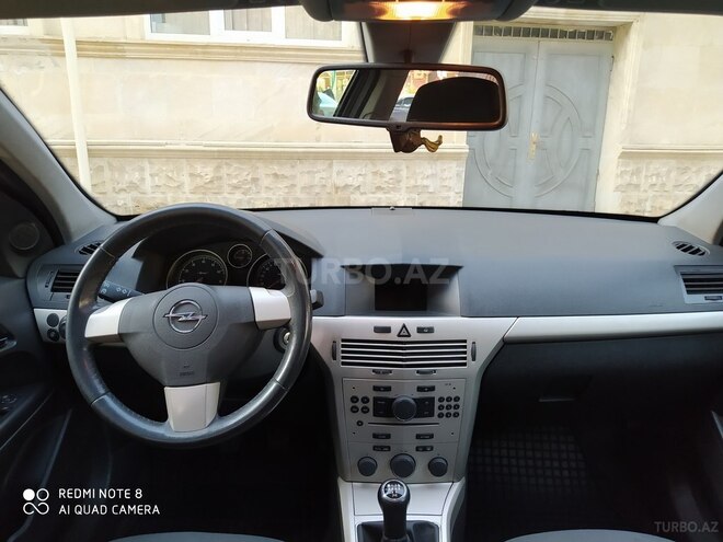 Opel Astra 2008, 201,500 km - 1.4 л - Bakı