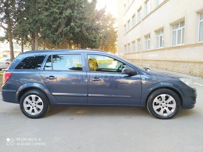 Opel Astra 2008, 201,500 km - 1.4 л - Bakı