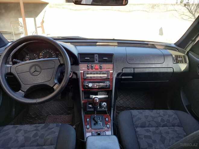 Mercedes C 200 1997, 123,000 km - 0.2 l - Bərdə