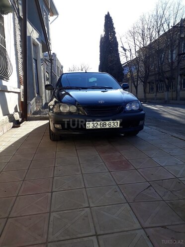 Toyota Avensis 1999, 120,000 km - 1.6 л - Gəncə