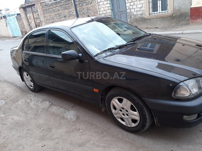 Toyota Avensis 1999, 120,000 km - 1.6 л - Gəncə