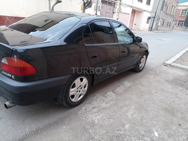 Toyota Avensis 1999, 120,000 km - 1.6 л - Gəncə