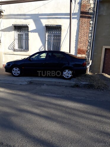 Toyota Avensis 1999, 120,000 km - 1.6 л - Gəncə