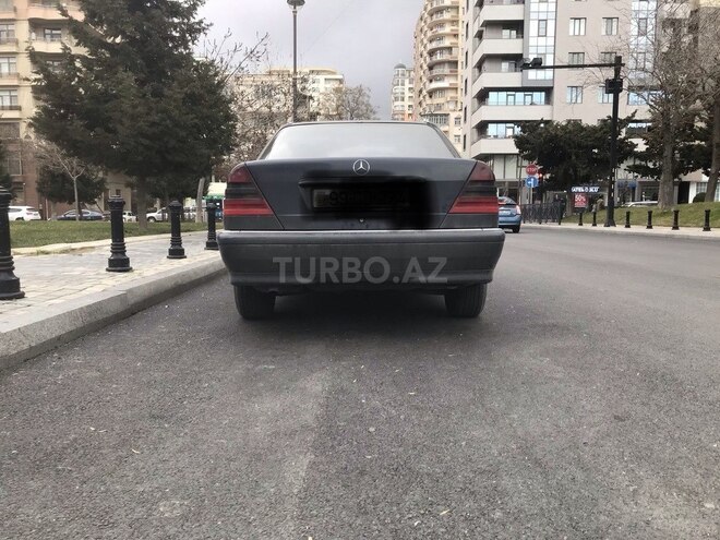 Mercedes C 180 1998, 332,322 km - 1.8 l - Bakı