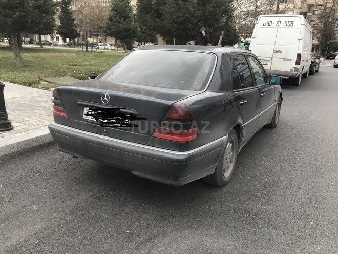 Mercedes C 180 1998, 332,322 km - 1.8 l - Bakı