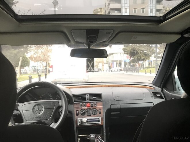 Mercedes C 180 1998, 332,322 km - 1.8 l - Bakı
