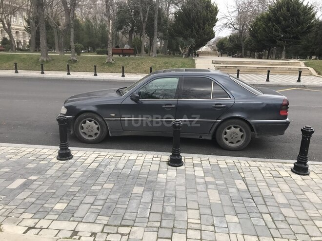 Mercedes C 180 1998, 332,322 km - 1.8 l - Bakı