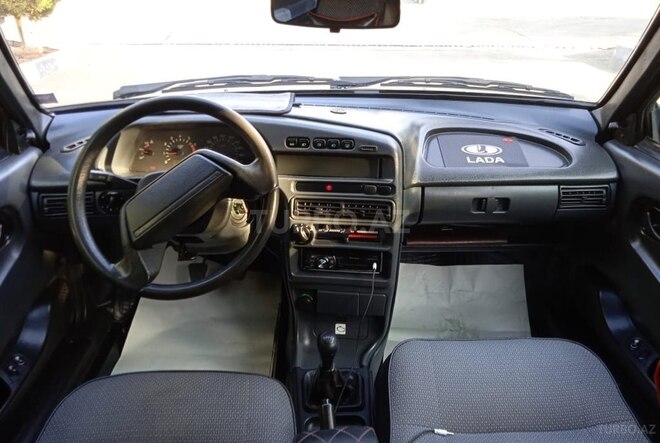 LADA (VAZ) 2115 2008, 356,000 km - 1.6 l - Salyan