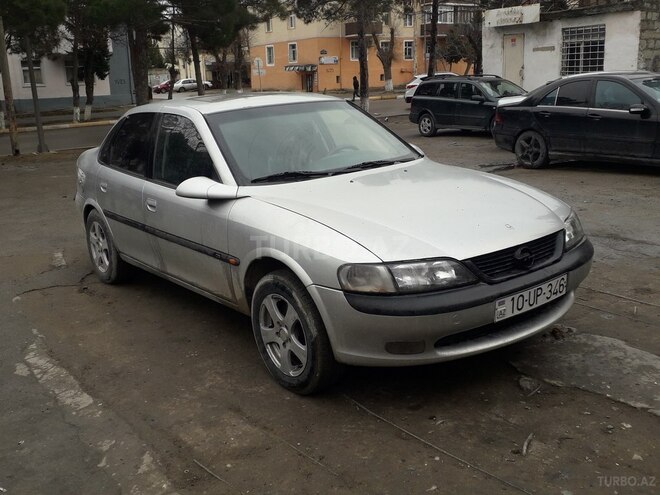 Opel Vectra 1996, 256,000 km - 2.0 l - Xırdalan