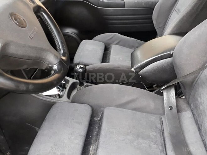 Opel Zafira 2000, 463,257 km - 1.8 l - Sumqayıt