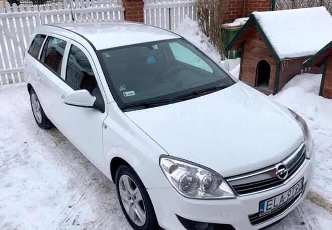 Opel Astra 2009, 135,000 km - 1.4 l - Bakı