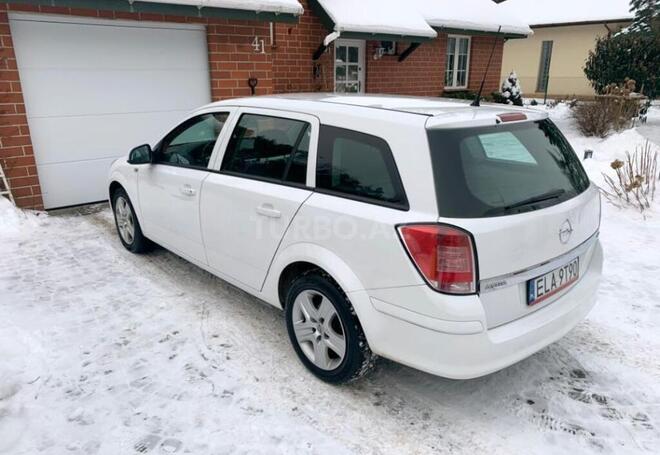 Opel Astra 2009, 135,000 km - 1.4 l - Bakı