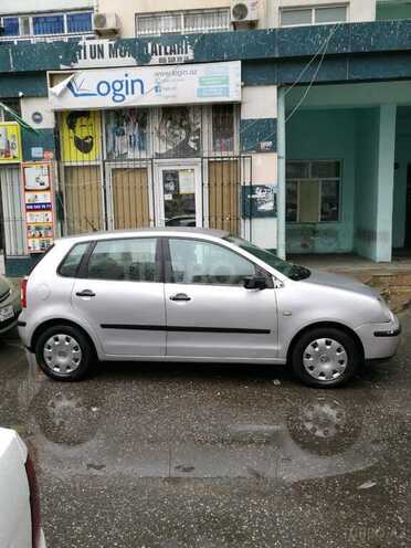 Volkswagen Polo 2004, 300,000 km - 1.4 l - Bakı