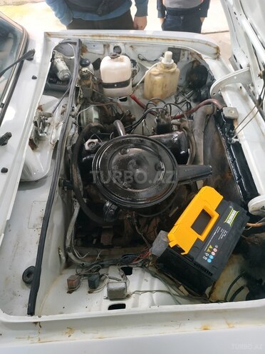 LADA (VAZ) 2106 1983, 255,000 km - 1.5 l - Ucar