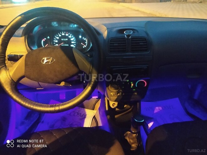 Hyundai Accent 2002, 500,000 km - 1.4 l - Bakı