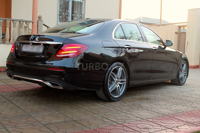 Mercedes E 300 2017, 29,000 km - 2.0 l - Bakı