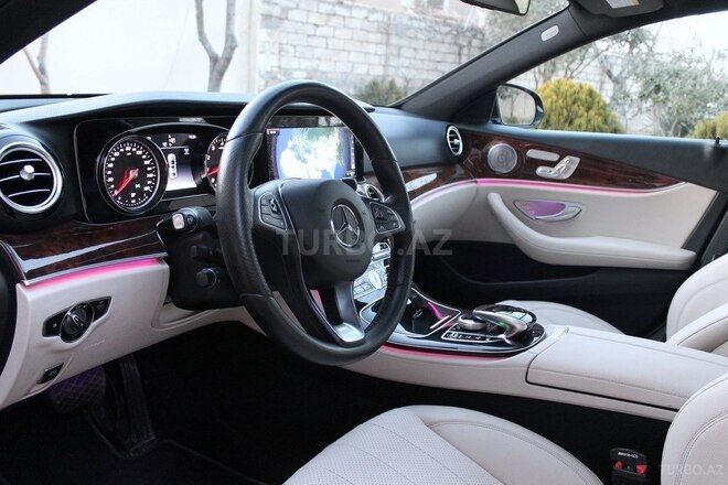 Mercedes E 300 2017, 29,000 km - 2.0 l - Bakı