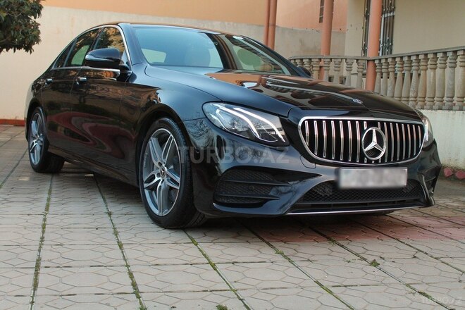 Mercedes E 300 2017, 29,000 km - 2.0 l - Bakı