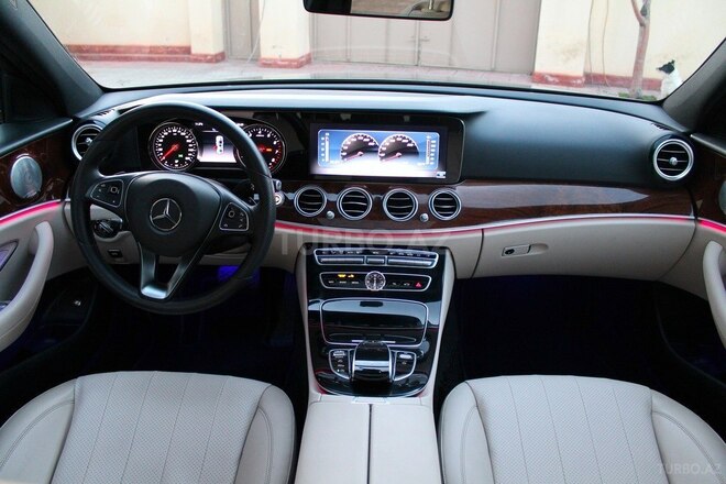 Mercedes E 300 2017, 29,000 km - 2.0 l - Bakı