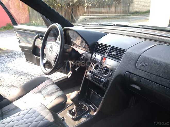 Mercedes C 180 1994, 222,000 km - 1.8 л - Zaqatala