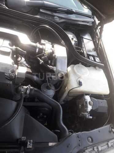 Mercedes C 220 1995, 362,000 km - 2.2 l - Beyləqan