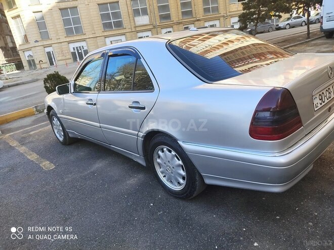 Mercedes C 200 1998, 302,000 km - 2.0 l - Bakı