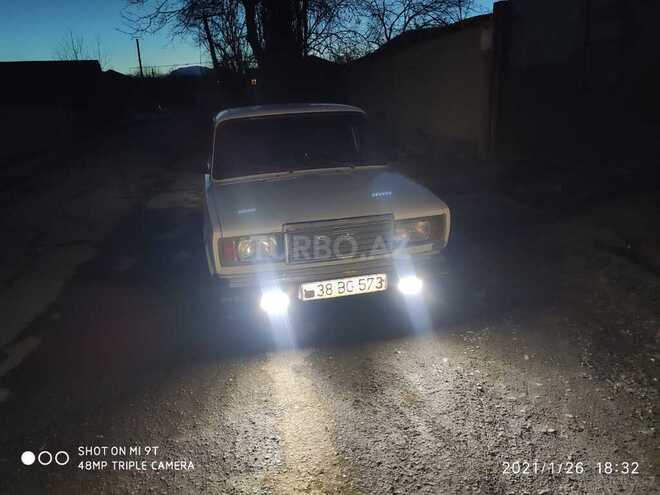 LADA (VAZ) 2107 2001, 185,000 km - 1.6 l - Qusar