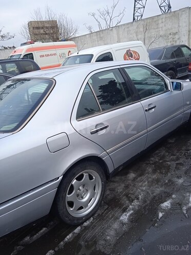 Mercedes C 220 1994, 328,000 km - 2.2 l - Bakı