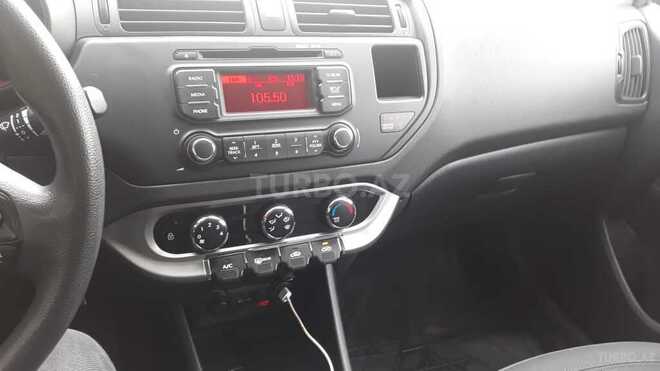 Kia Rio 2011, 159,000 km - 1.1 л - Bakı
