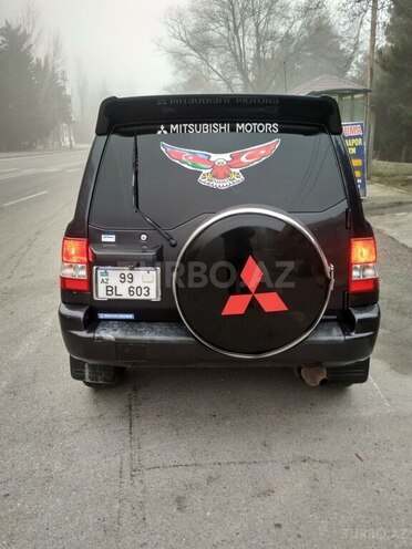 Mitsubishi Pajero io 2000, 297,000 km - 1.8 л - Bakı
