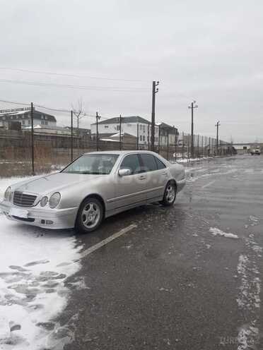 Mercedes E 240 2000, 307,000 km - 2.4 l - Bakı