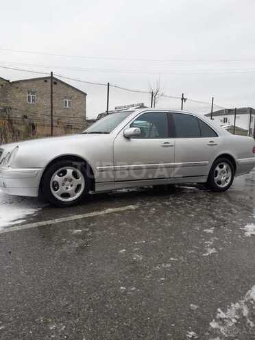 Mercedes E 240 2000, 307,000 km - 2.4 l - Bakı