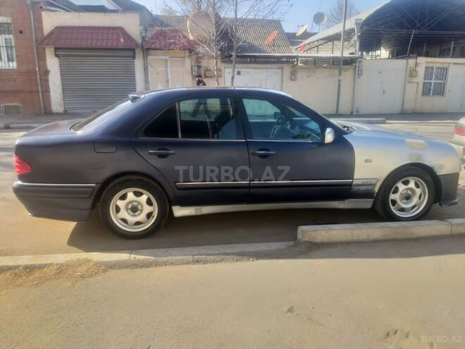 Mercedes E 200 1996, 558,880 km - 2.0 л - Gəncə