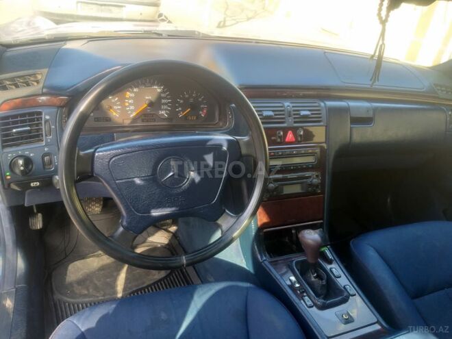 Mercedes E 200 1996, 558,880 km - 2.0 л - Gəncə