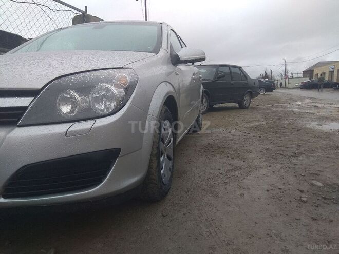 Opel Astra 2006, 220,000 km - 1.3 л - Sumqayıt