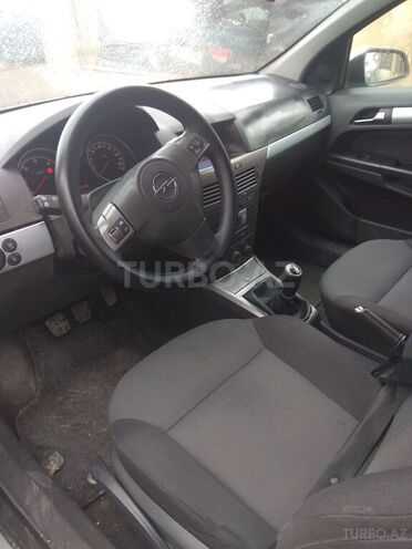 Opel Astra 2006, 220,000 km - 1.3 л - Sumqayıt