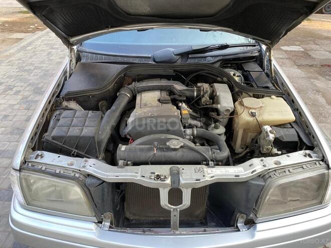 Mercedes C 180 1995, 380,000 km - 1.8 л - Bakı