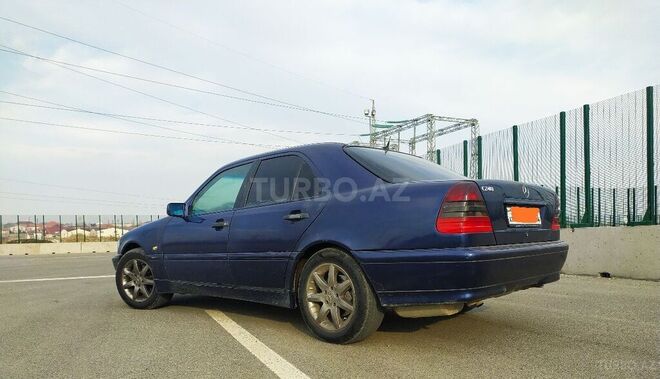 Mercedes C 240 1998, 395,000 km - 2.4 л - Bakı