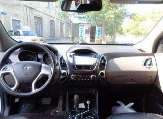 Hyundai ix35 2013, 143,000 km - 2.4 л - Sumqayıt