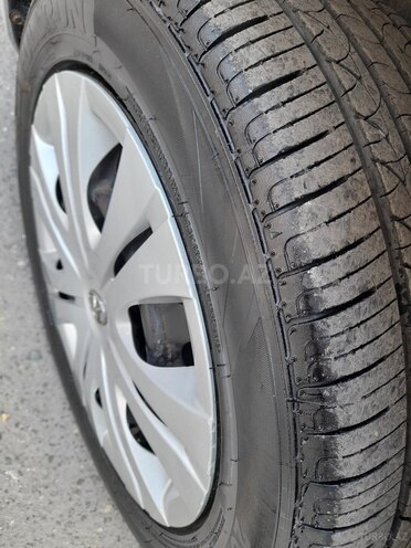 Toyota Corolla 2008, 193,000 km - 1.4 l - Bakı